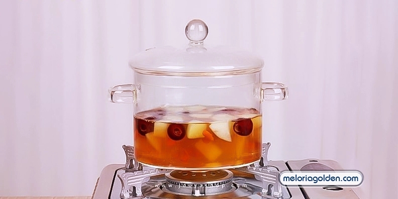 تفاوت شیشه معمولی با پیرکس در ظروف آشپزخانه تفاوت شیشه و پیرکس